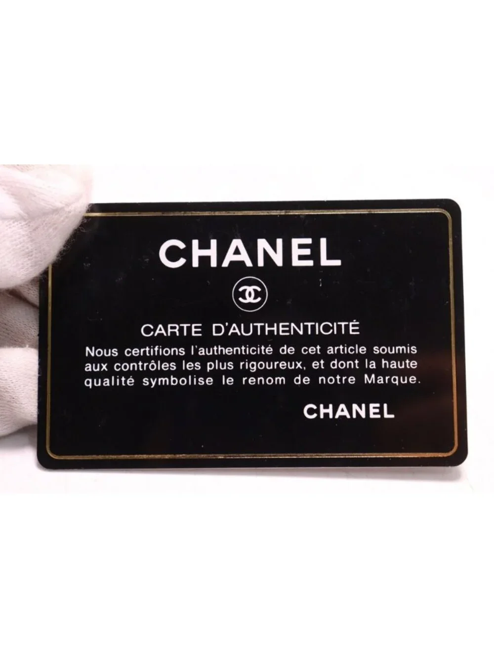 Chanel Caviar Leather CC Logo Zip Around Wallet